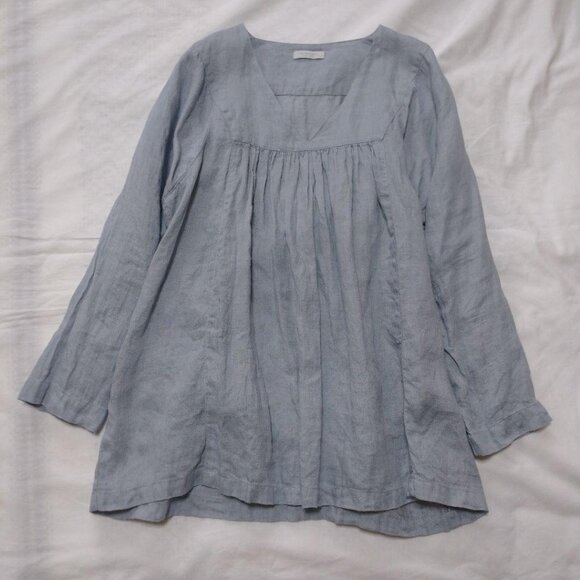 Fog Linen inen V-Neck Gathered Blouse - Picture 2 of 7